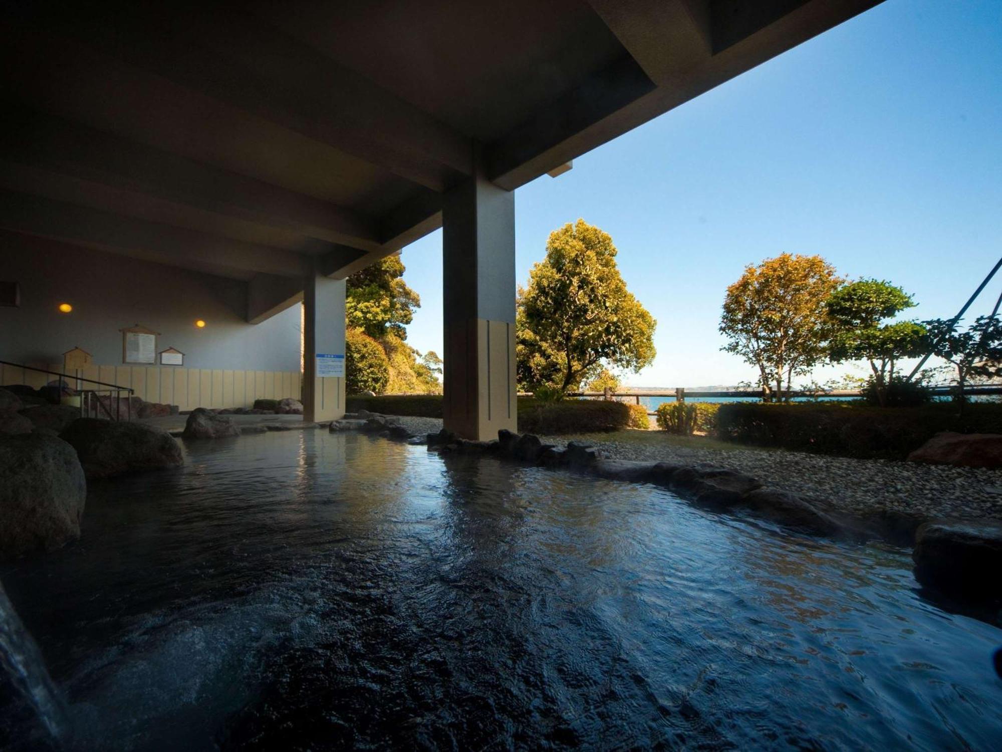 Grand Mercure Beppu Bay Resort & Spa Exterior photo